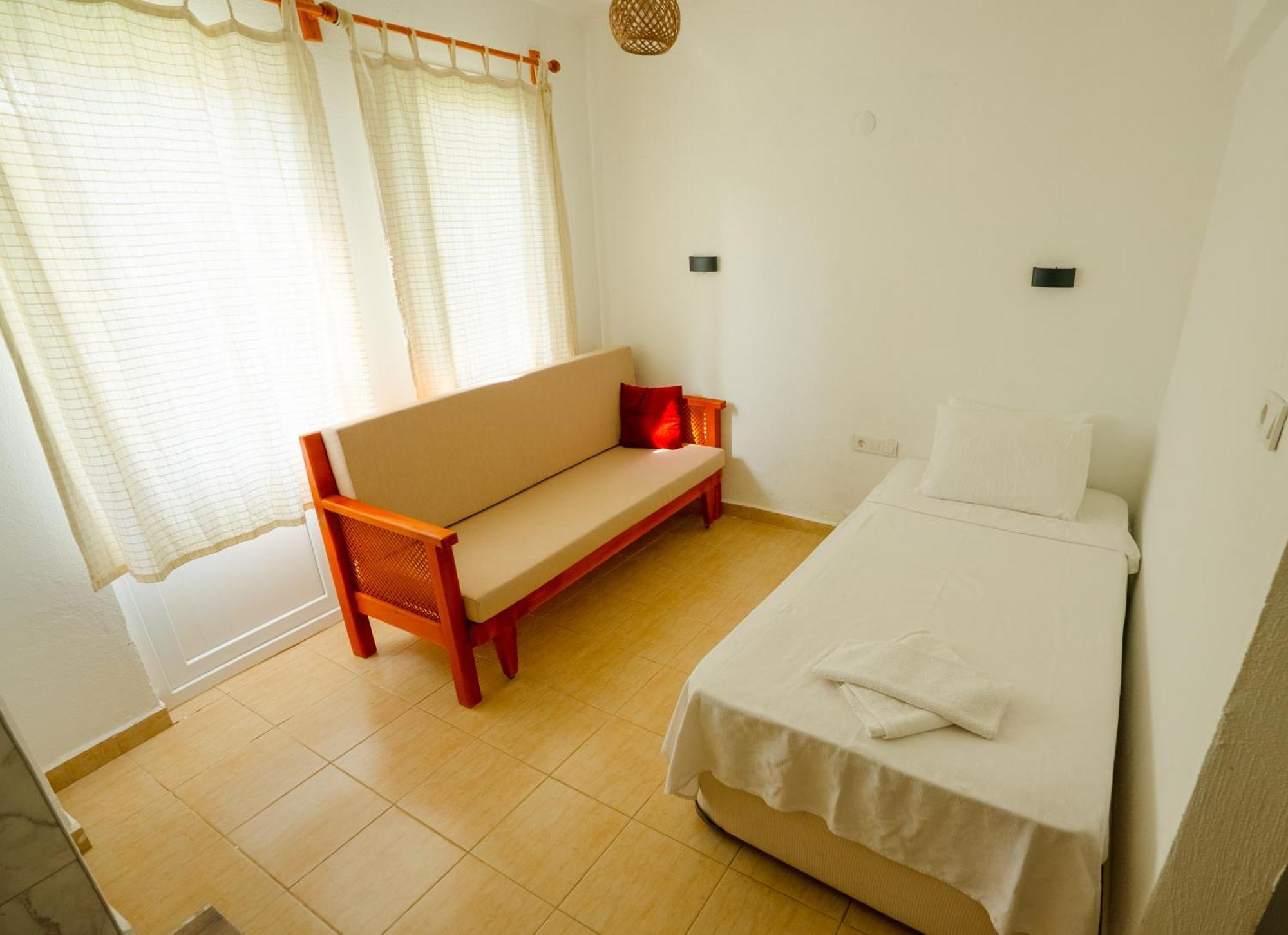 Defne Olive Gardens, Koca Calis, Fethiye - Previously Defne Pansiyon Room photo