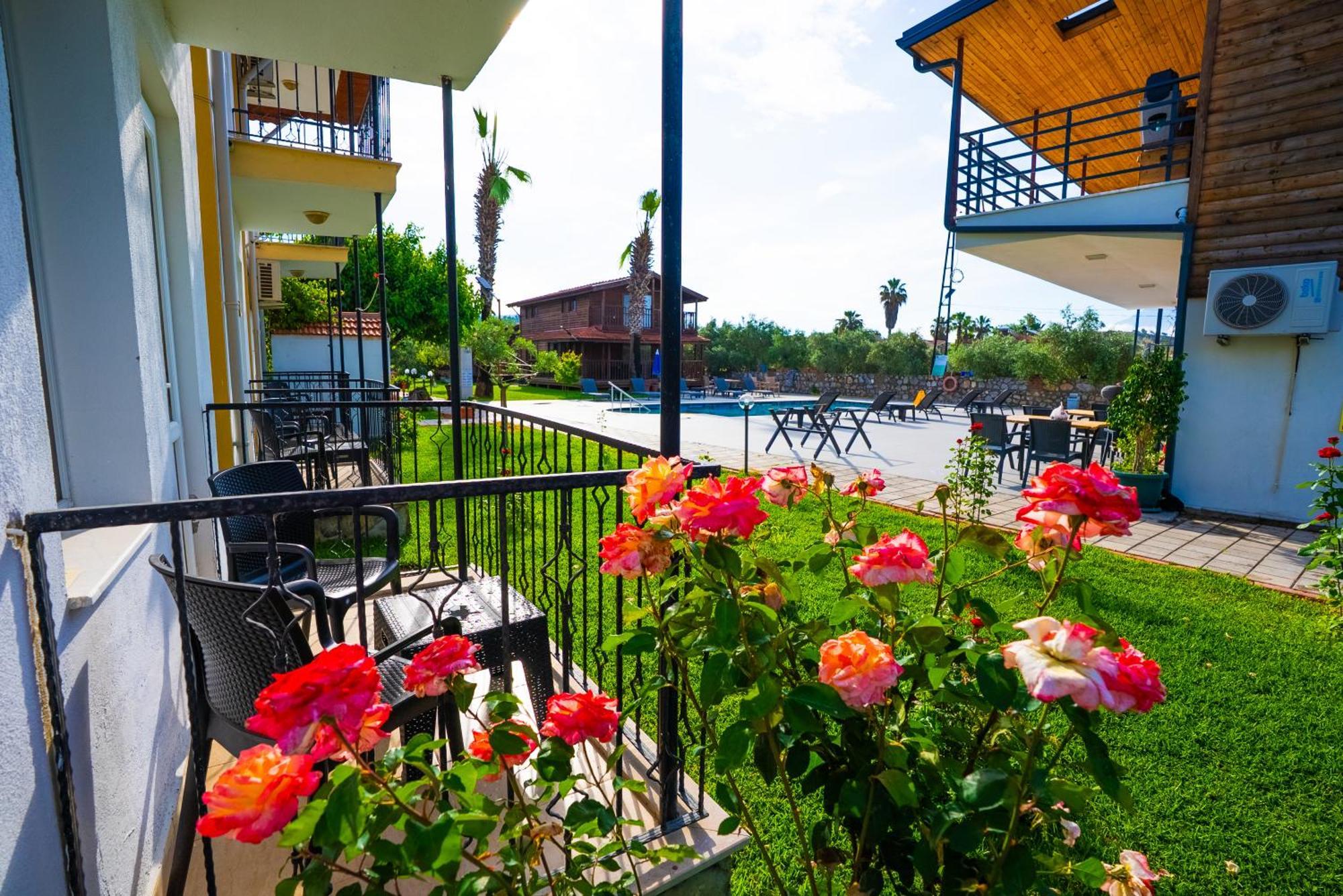 Defne Olive Gardens, Koca Calis, Fethiye - Previously Defne Pansiyon Exterior photo